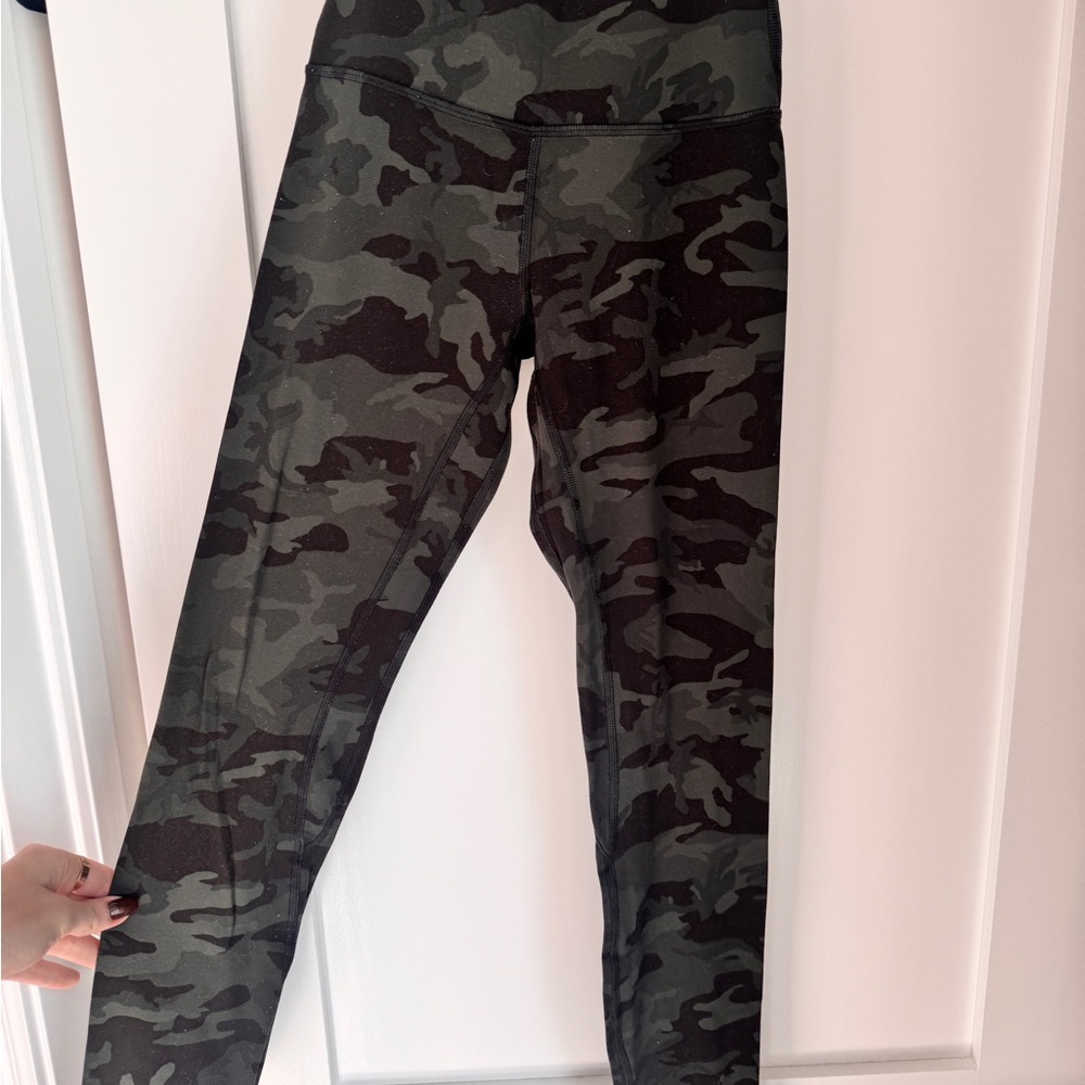 Lululemon Camo Print Leggings